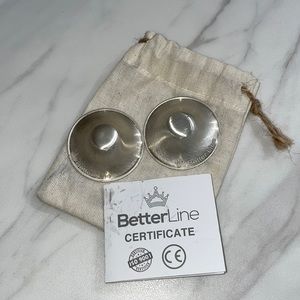 Silver breastfeeding nipple shields